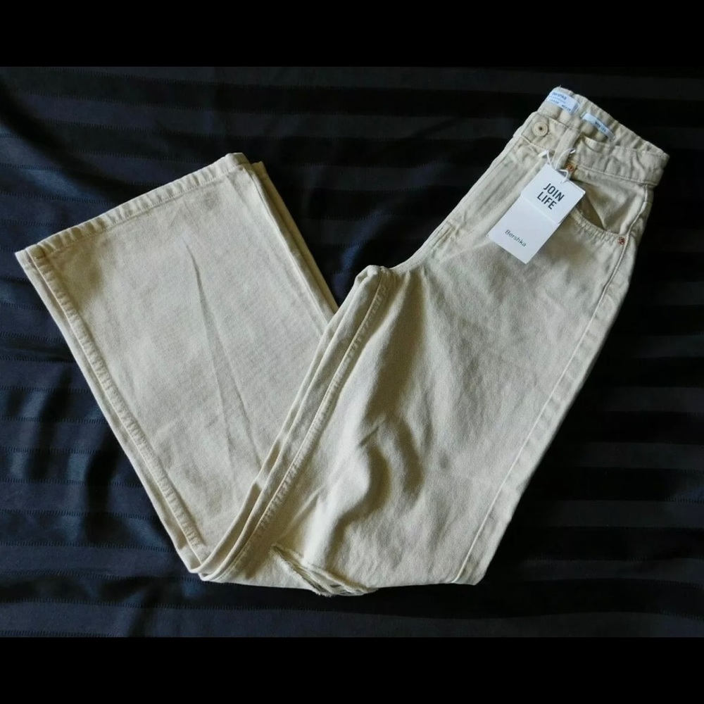 Bershka Bell Bottom Wide Leg Flared Denim Khaki Jeans Women Ladies Size 4 NWT